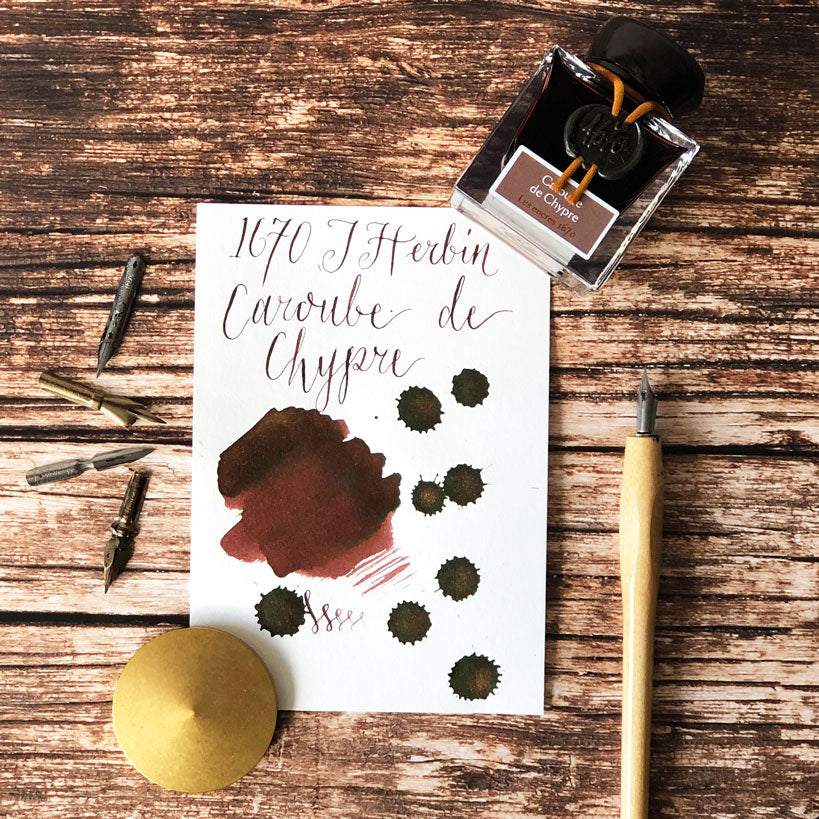 J Herbin Carobe de Chypre ink swatch on Indigo Artisans Cartridge paper
