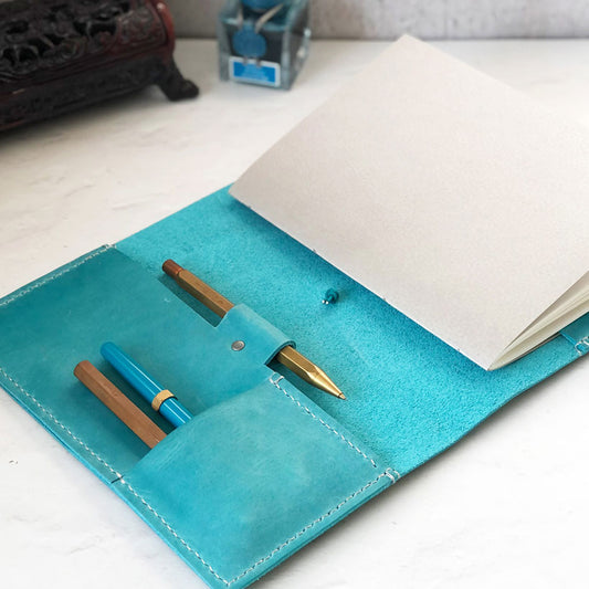 Refillable Leather Travelers Notebook Cover, Hand Stitched Interior Pockets