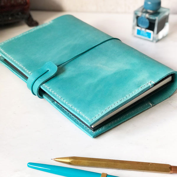 Refillable Leather Travelers Notebook Cover, Hand Stitched Interior Pockets