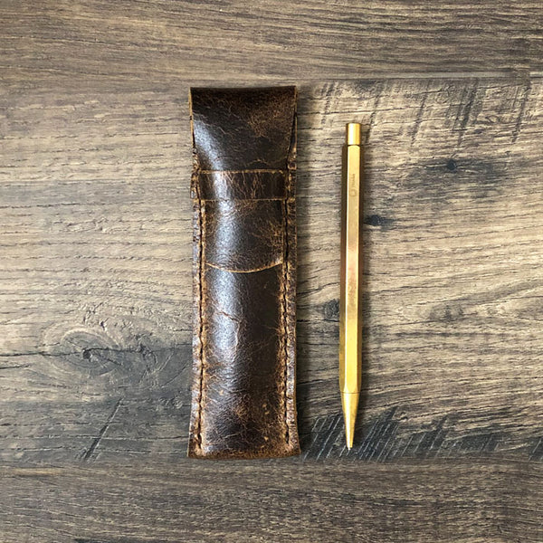 Custom leather fountain pen case